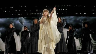 Taylor Swift performs onstage during “Taylor Swift | The Eras Tour” at MetLife Stadium on May 26, 2023 in East Rutherford, New Jersey.