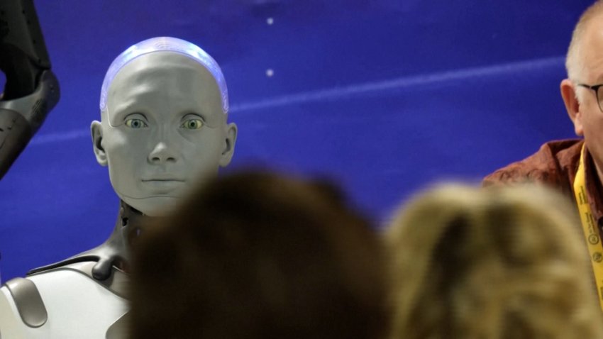 AI robots say they have no plans to take human jobs or start a rebellion