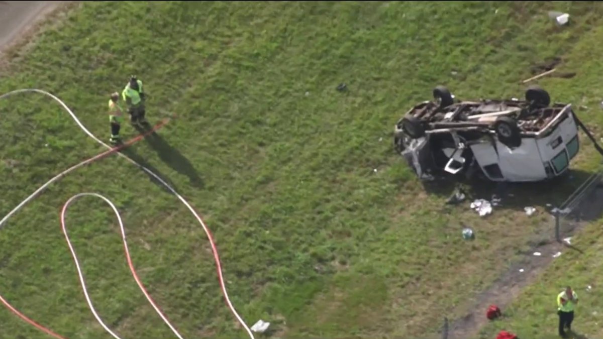 Search ongoing for 2nd person involved in deadly Topsfield crash NBC