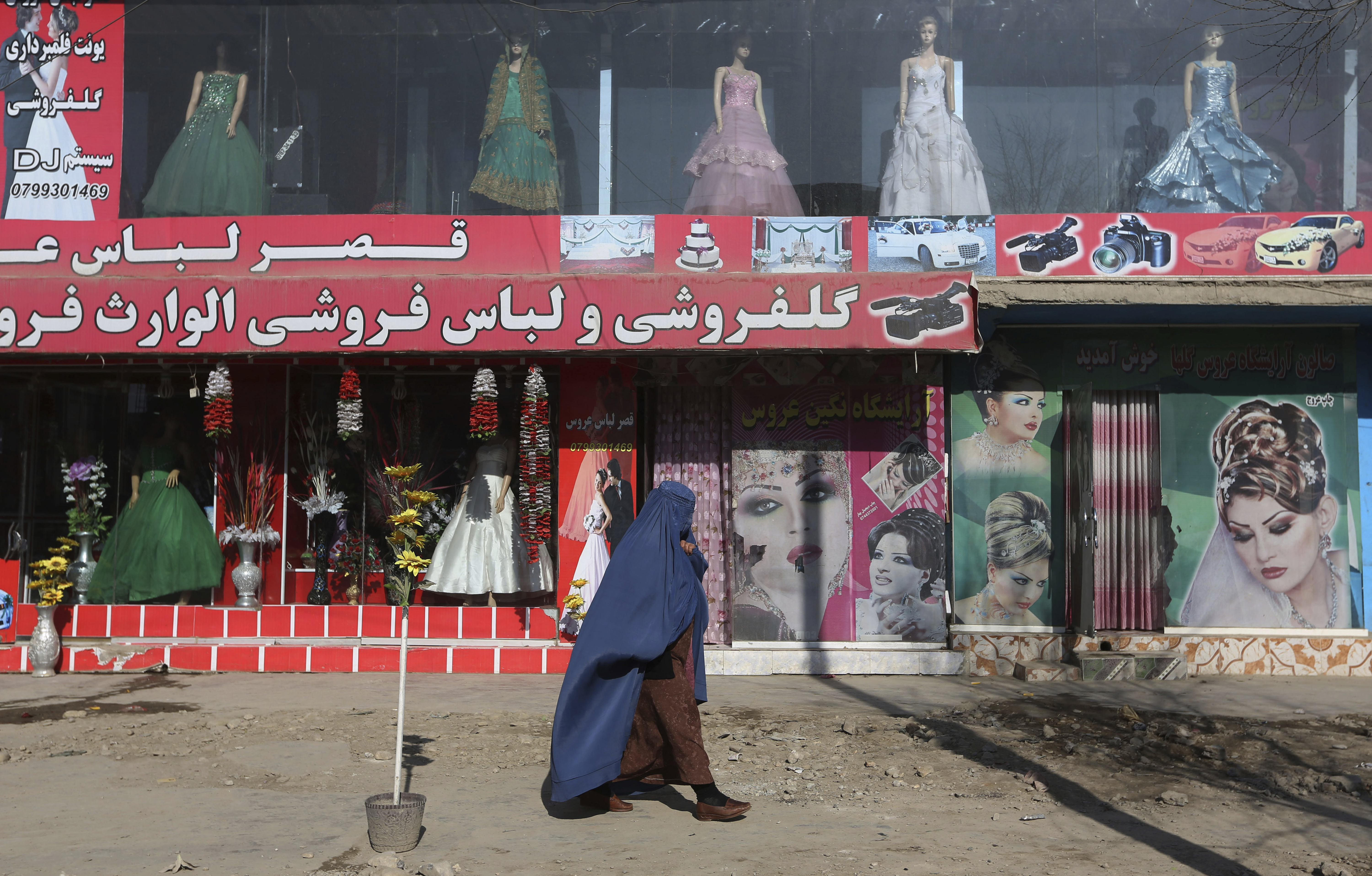 Taliban reject UN concerns over laws banning women's voices