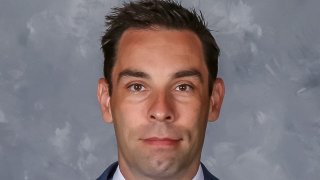 WINNIPEG, MB – SEPTEMBER 12: Todd Woodcroft of the Winnipeg Jets poses for his official headshot for the 2019-2020 season on September 12, 2019 at the Bell MTS Iceplex in Winnipeg, Manitoba, Canada.  (Photo by Jonathan Kozub/NHLI via Getty Images) *** Local Caption *** Todd Woodcroft