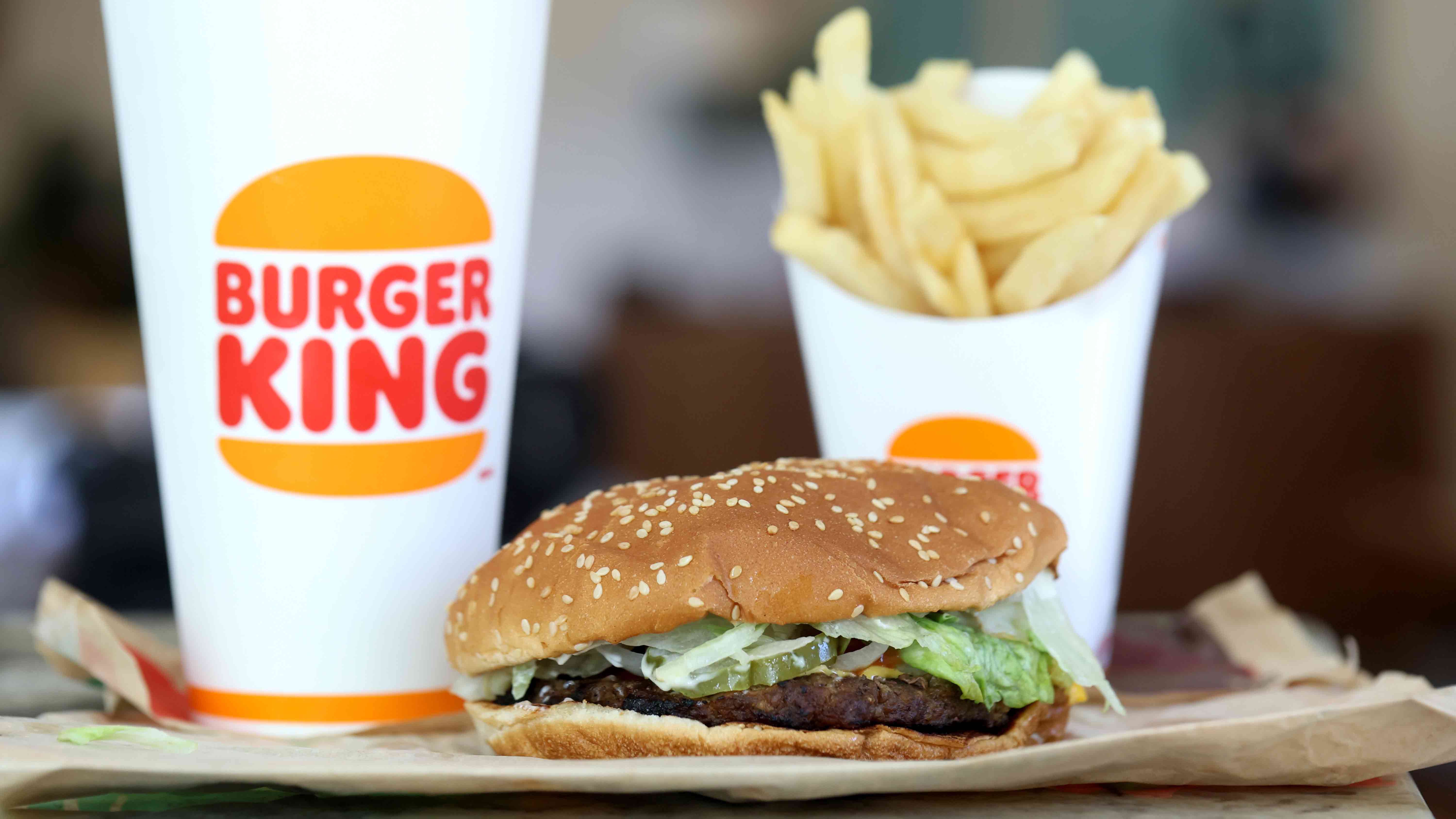 Burger King Must Face Lawsuit Over Size Of Whoppers – NBC Boston