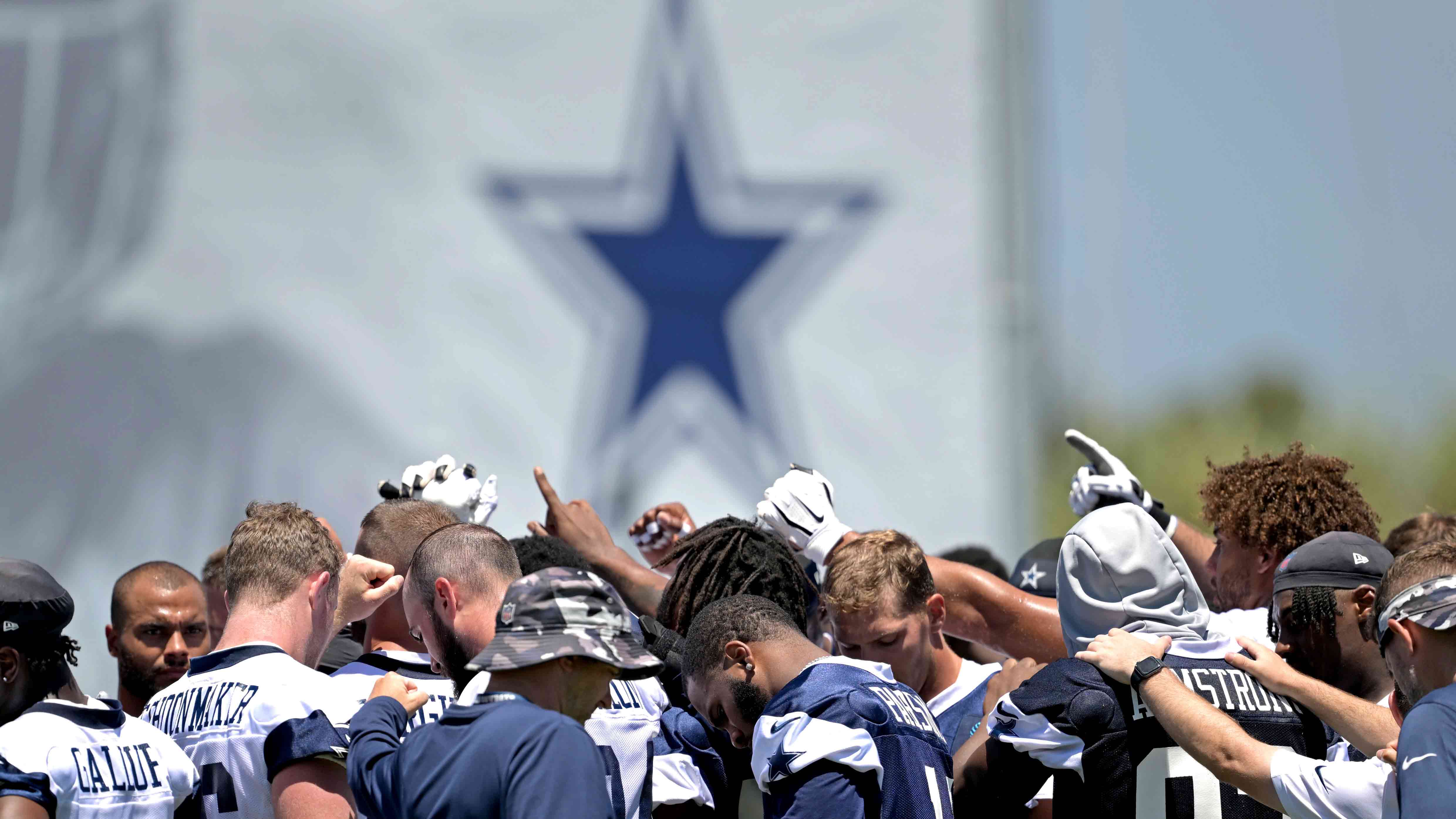 Dallas Cowboys' starting lineup for 2023 NFL season includes new players
