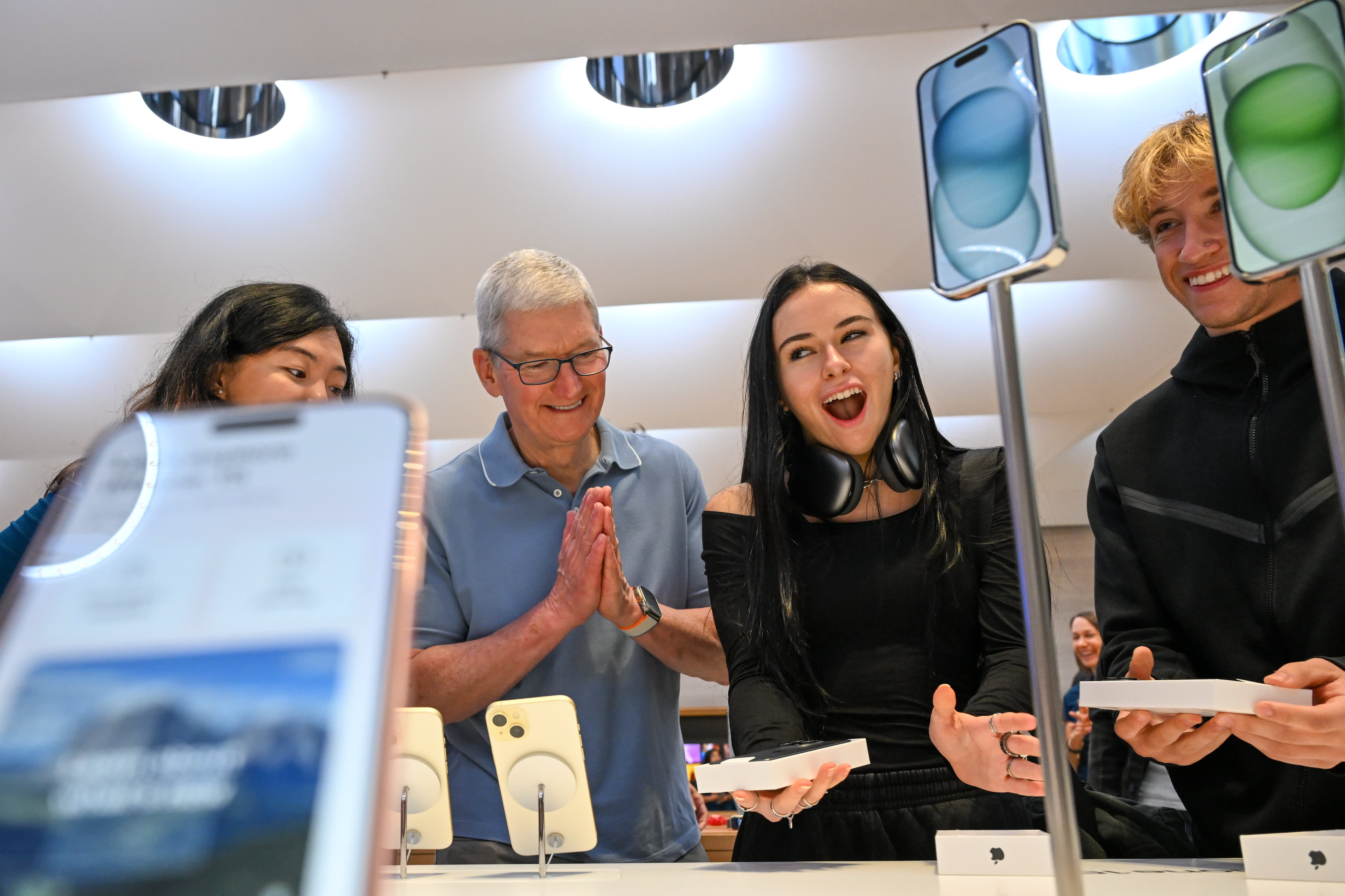 Boylston Street - Apple Store - Apple