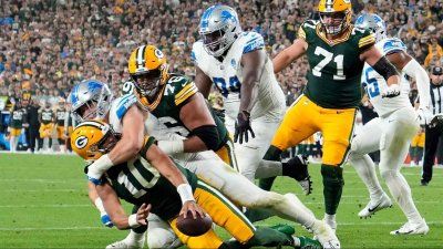 Lions dominate Packers in Thursday night showdown – NBC Boston