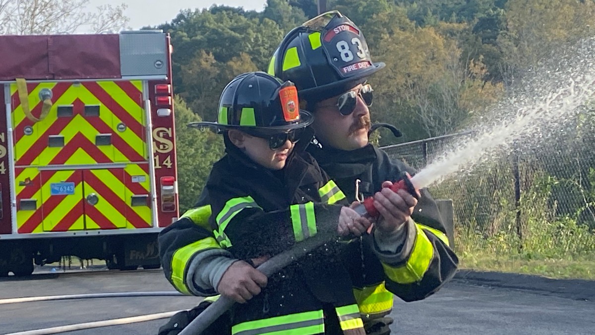 Stow firefighters help make 4yearold’s wish come true NBC Boston