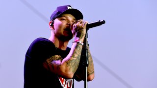 INDIO, CALIFORNIA – APRIL 26: Kane Brown performs onstage during the 2019 Stagecoach Festival at Empire Polo Field on April 26, 2019 in Indio, California. (Photo by Kevin Winter/Getty Images for Stagecoach)