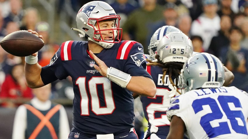 Albert Breer & Phil Perry weigh in on potential Patriots QB competition –  NBC Sports Boston