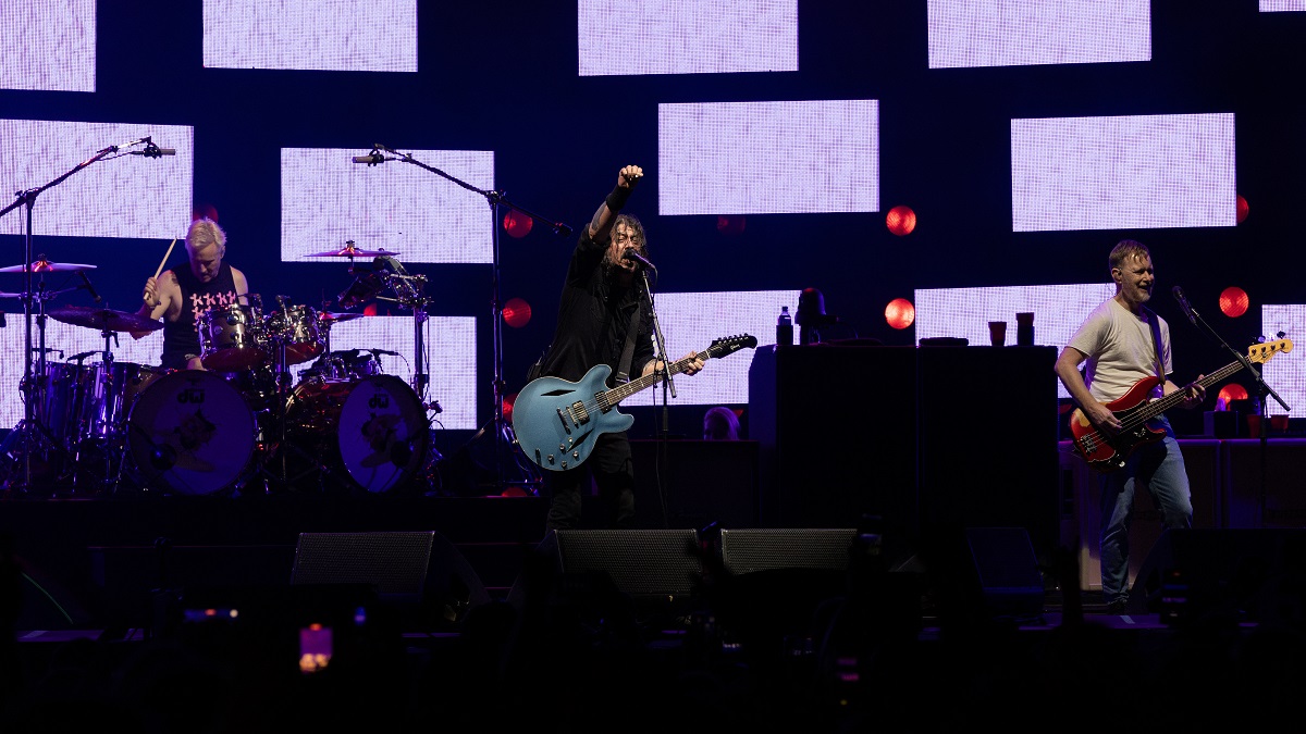 Foo Fighters宣布明年夏天在美国巡演中的Fenway演出
