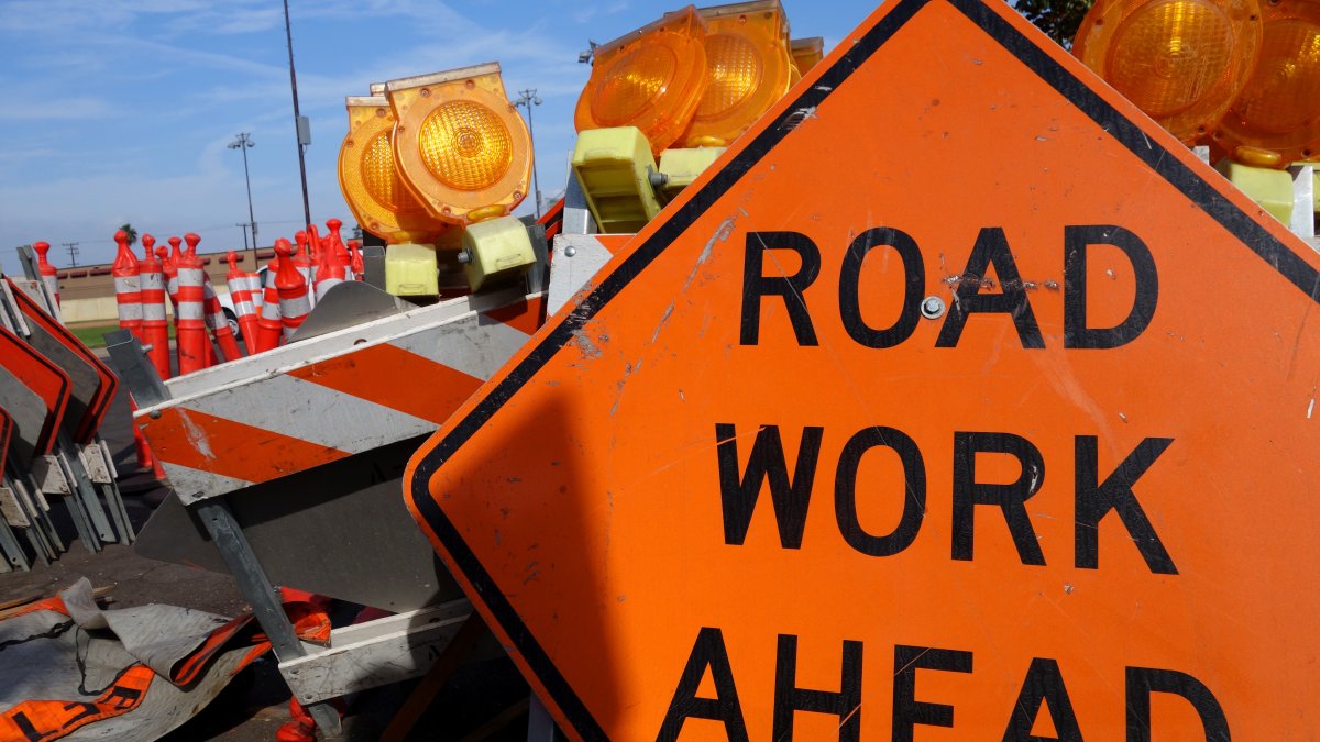 MassDOT suspends 8 employees, 4 supervisors amid OT fraud investigation
