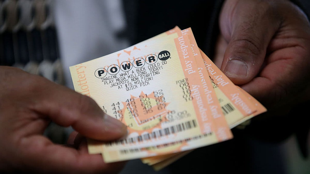 马萨诸塞州和缅因州售出100万美元的Powerball彩票