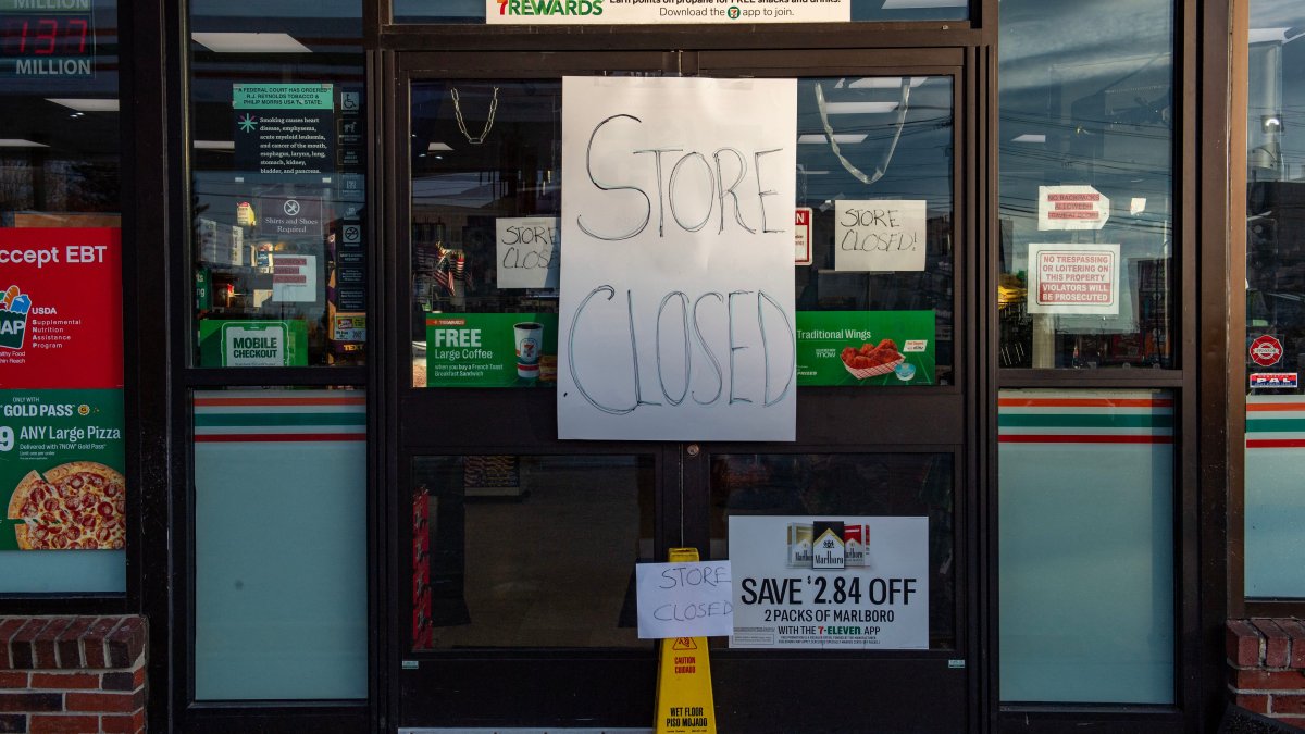 Maine schools closed as manhunt for mass shooter continues NBC Boston