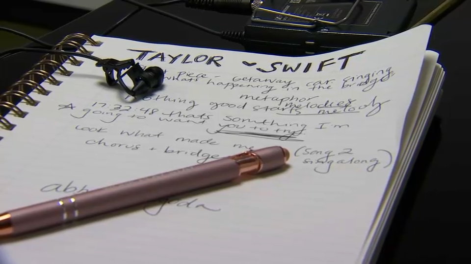 The secret to Taylor Swift's writing process is… cool pens