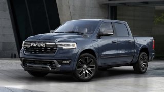 2025 Ram 1500 Ramcharger Tungsten