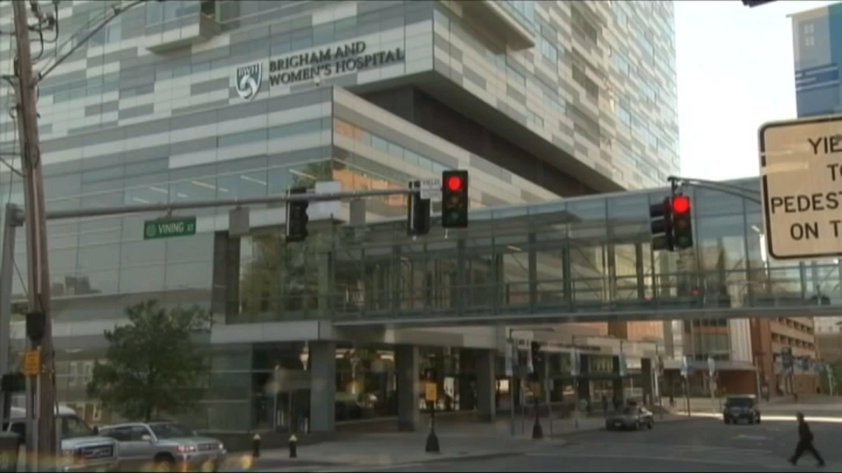 在流感季节，马萨诸塞总医院布里格姆表示将不接收新的初级保健患者
