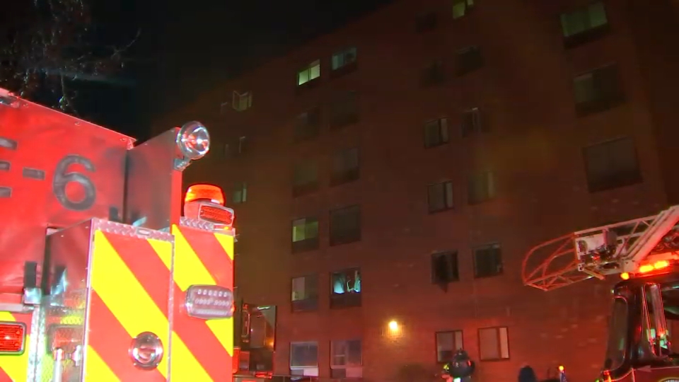 1 Hospitalized, 2 Displaced In Somerville Apartment Fire – NBC Boston