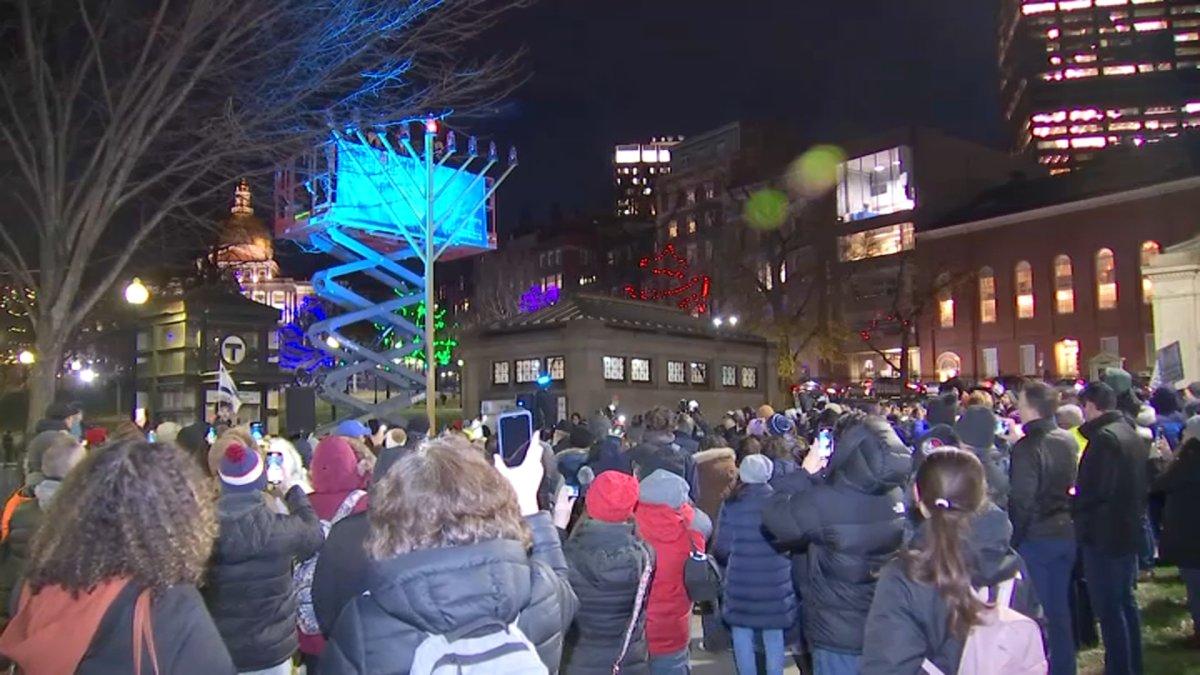 Menorah lighting celebrations kick off Hanukkah amid worldwide tension NBC Boston