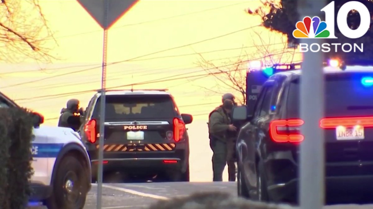 Armed robbery suspect in custody after standoff in Milford on Monday ...