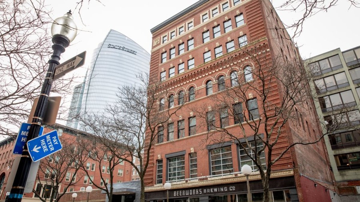 废弃的波士顿办公楼或将重生，成为一家酒店