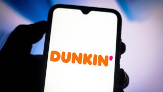 Dunkin' logo