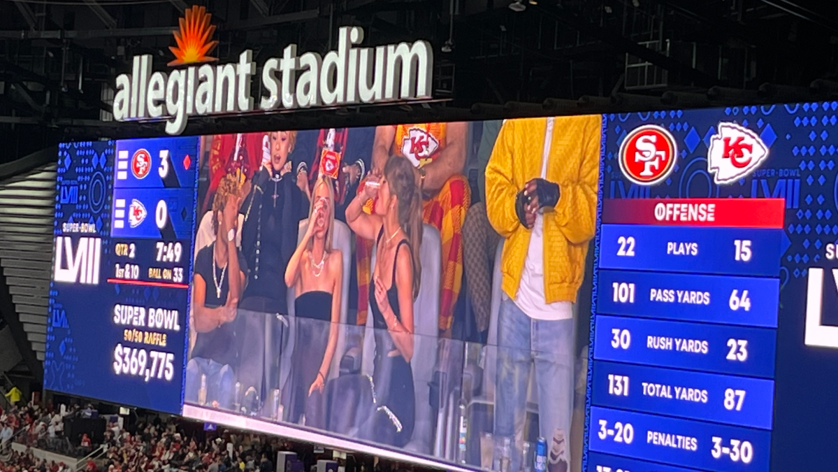 Taylor Swift chugs drink on Super Bowl jumbotron NBC New York