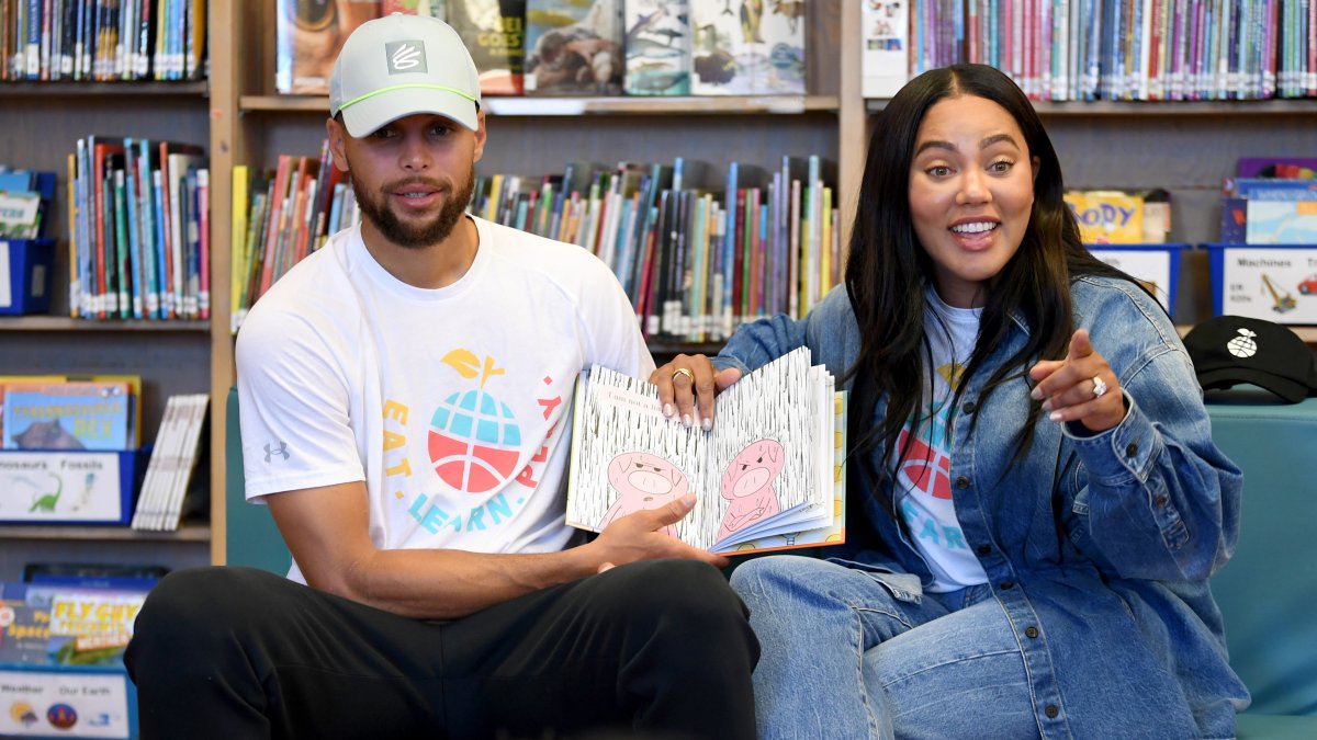 Ayesha and Steph Curry expecting fourth child – NBC Boston