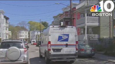 2 mail carriers targeted in Dorchester robberies