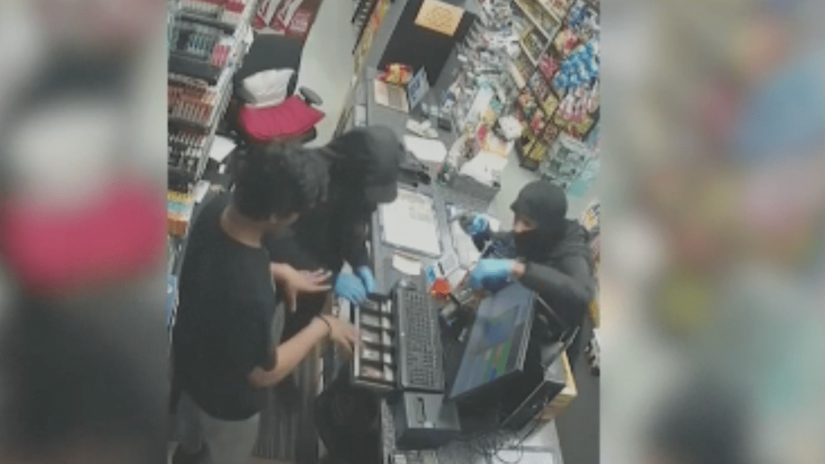 Police looking for 3 men wanted in convenience store armed robbery ...