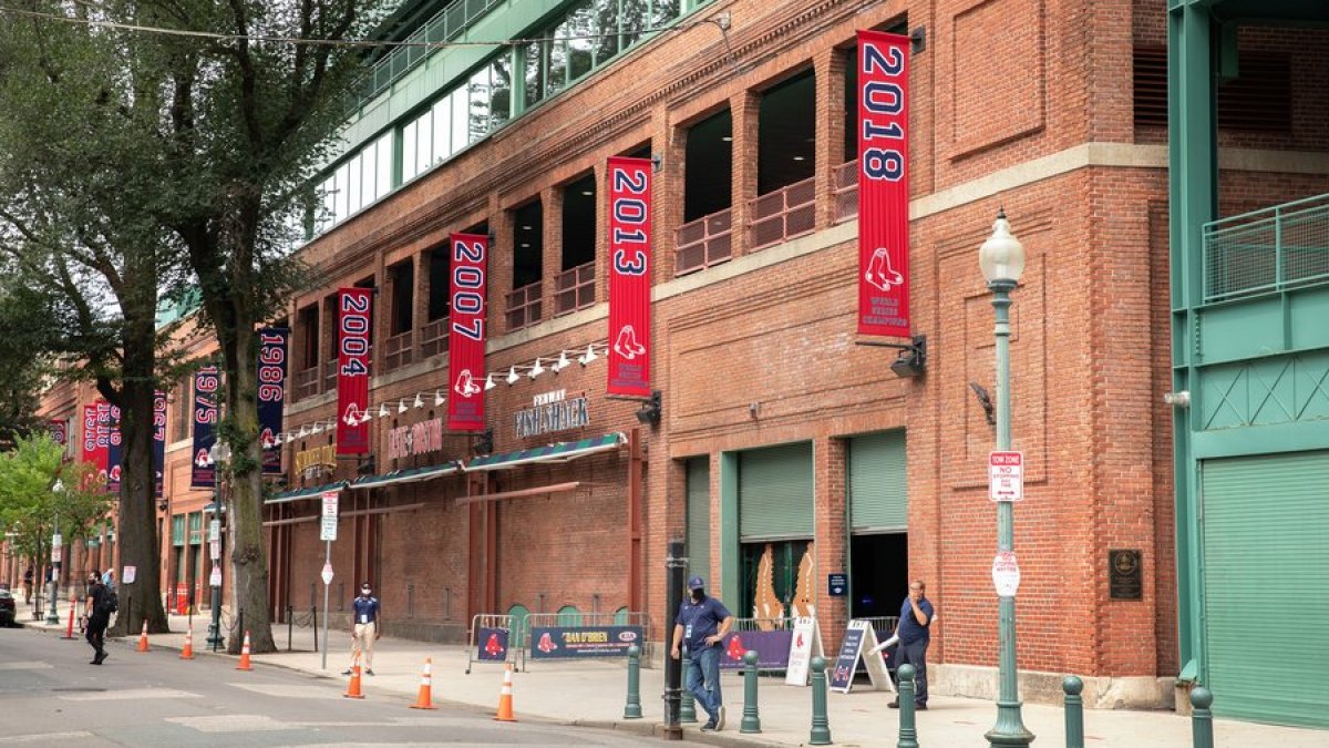 Boston snubbed in new ranking of sports-business cities