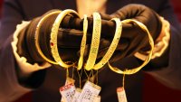 China has a ‘fake gold' problem — locals are getting scammed into buying artificial jewelry 