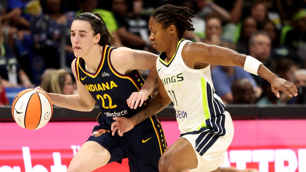 Caitlin Clark involuntarily sparks talks of race and double standards in  sports