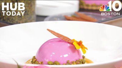 Rowes Wharf Sea Grille signature dessert for Bakes for Breast Cancer