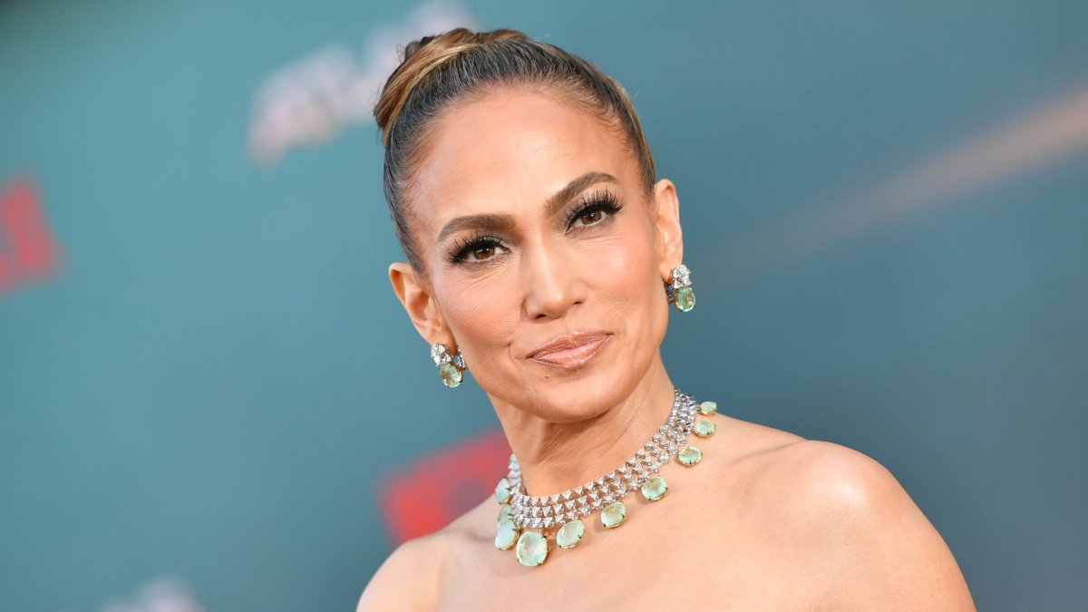 Why did Jennifer Lopez cancel the ‘This is Me Now’ Tour? – NBC Boston