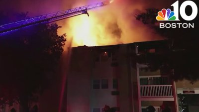 Crews battle apartment building fire in Worcester