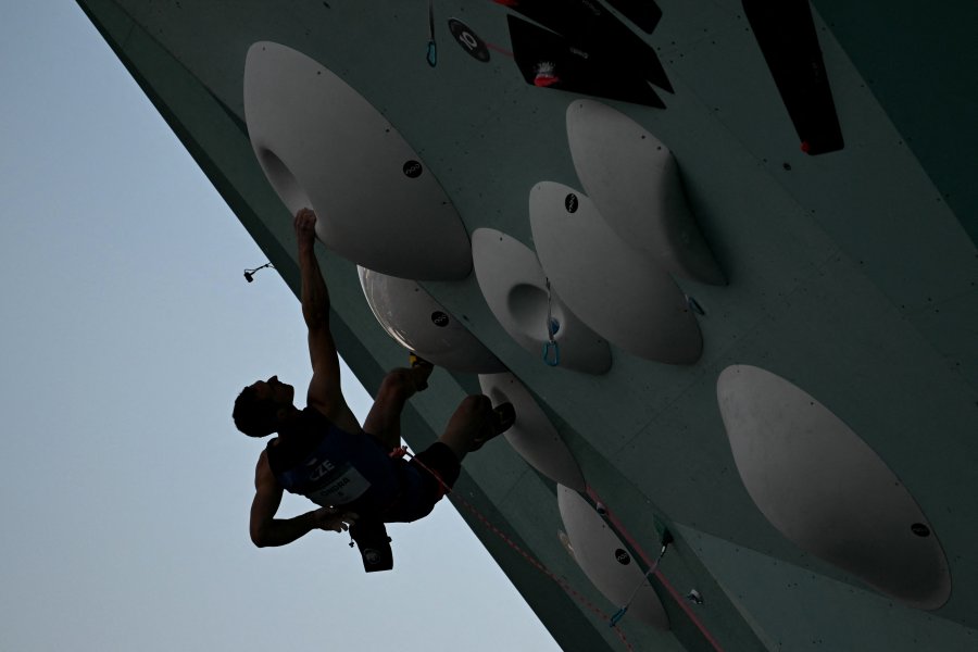 Czech Republic's Adam Ondra competes in the men's sport climbing lead semi final during the Paris 2024 Olympic Games at Le Bourget Sport Climbing Venue in Le Bourget on August 7, 2024