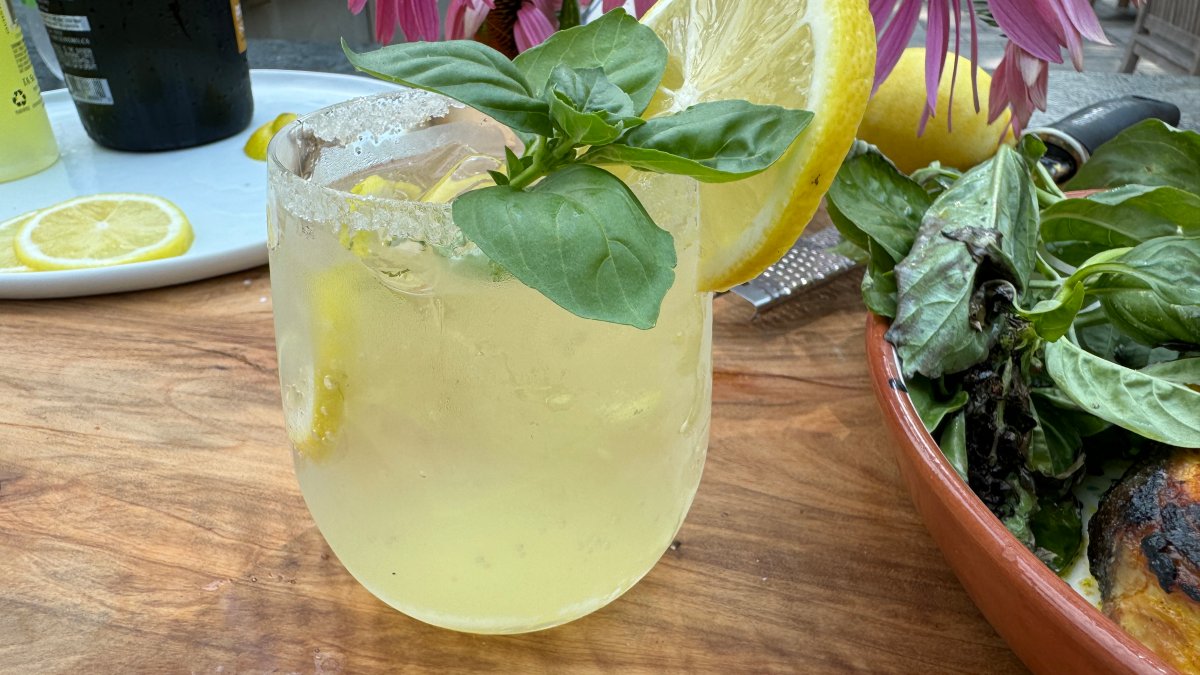 Limoncello Spritz Recipe NBC Boston