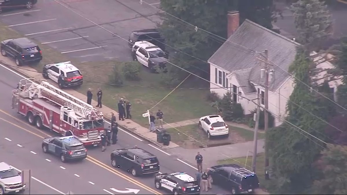 Police respond to North Andover Turnpike Street, two dead – NBC Boston