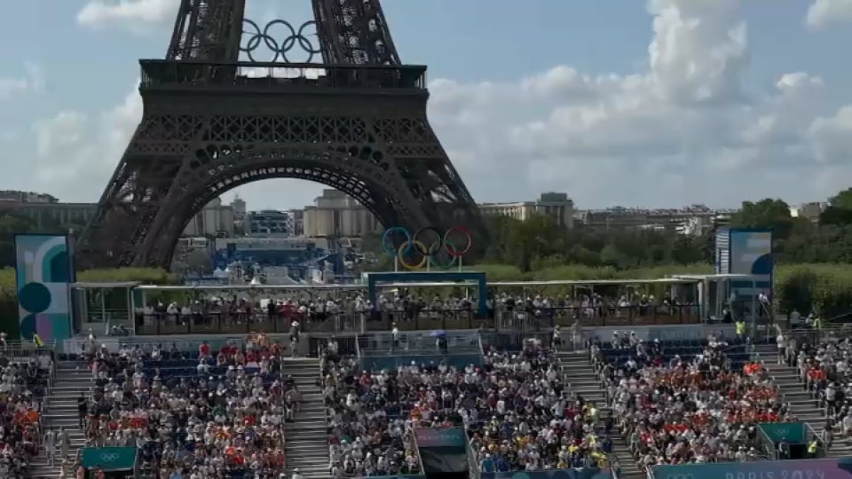 Beach volleyball venue in Paris offers stunning Eiffel Tower view NBC