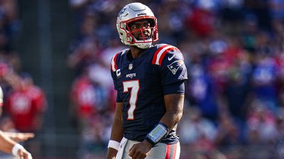 Patriots quarterback Jacoby Brissett