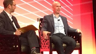 Ben Horowitz (right), Andreessen Horowitz partner talks about artificial intelligence and jobs at the TANIUM CONVERGE16 conference San Francisco.