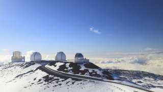 View From Mauna Kea Observatories The Summit Of Mauna Kea On The Island Of Hawaii Hosts The World's Largest Astronomical Observatory.