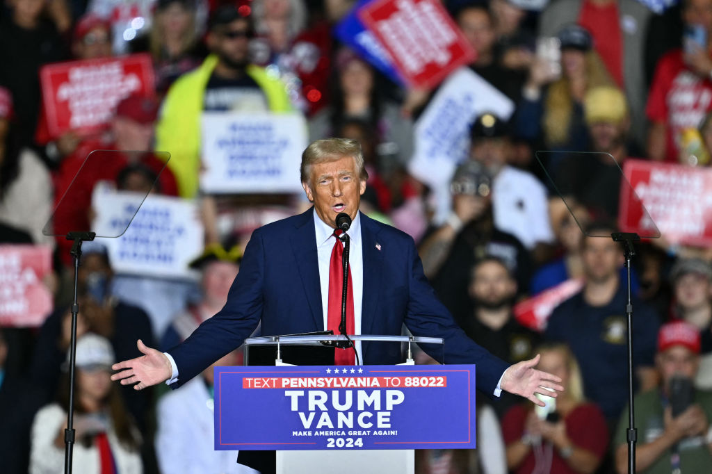 Trump press conference today: Trump calls NYC rally a lovefest – NBC Boston