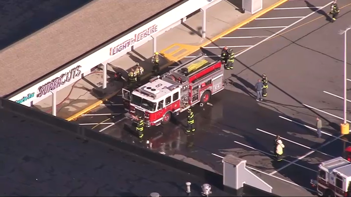 Fire reported at Kingston, Mass., shopping plaza