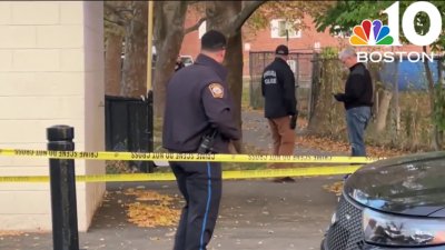 Deadly stabbing under investigation in Chelsea