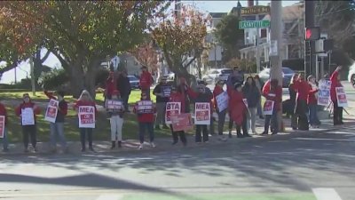 North Shore teachers' strike continues through the weekend