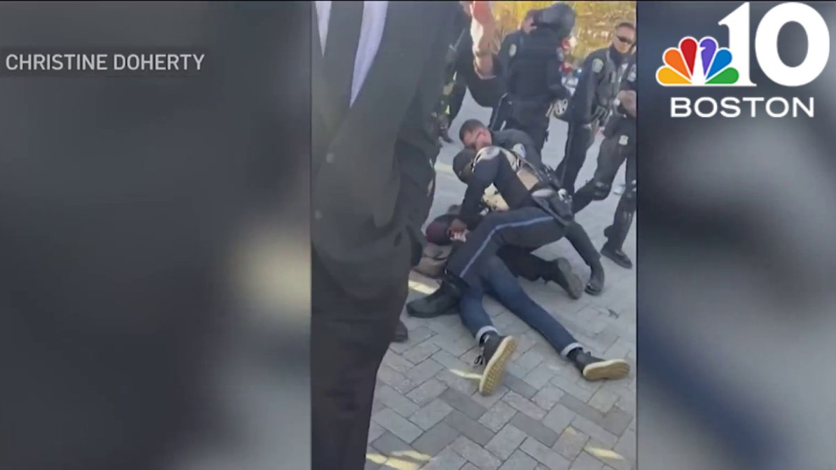 Boston police make multiple arrests as abortion protesters clash – NBC ...