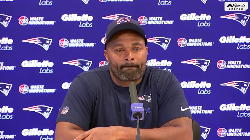 Why didn't Alex Van Pelt know that Marcus Jones could play on offense?