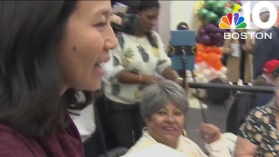 Mayor Wu hands out turkeys in West Roxbury