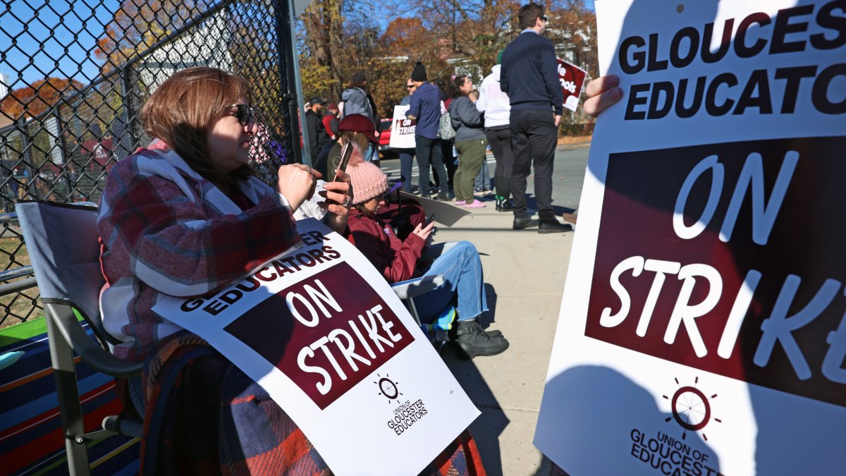 Gloucester teachers strike ends, new contract reached NBC Boston