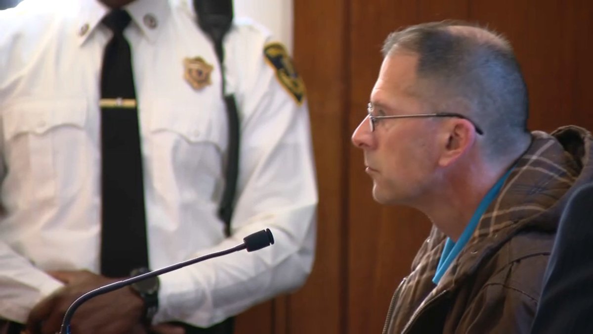 Winthrop Police Lt. James Feeley pleads guilty – NBC Boston